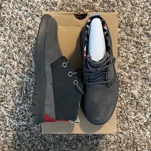 Brand New! Ugg Kids Canoe Reflective